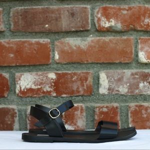 Black Steve Madden Donddi Sandals